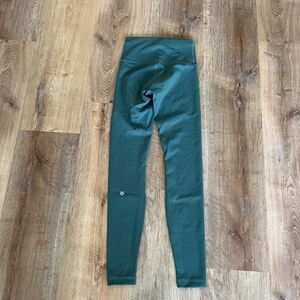 Lululemon Wunder Train High-Rise Tight 28" Green Jasper - Size 4